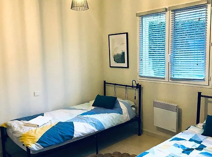 فيلة Private Riverside With Breathtaking Views Axat