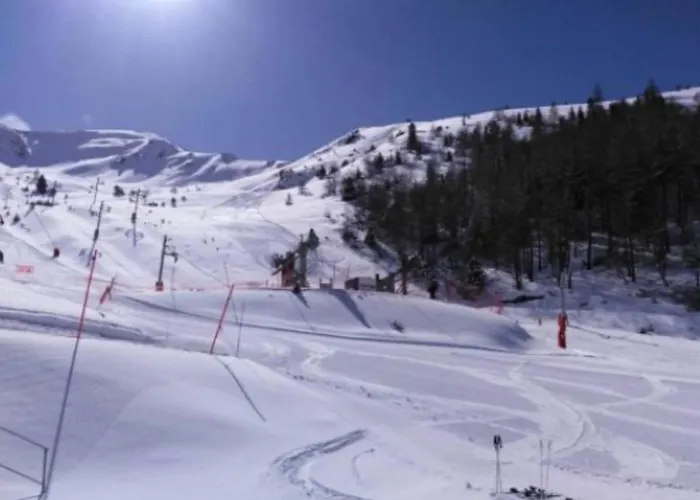 Private Riverside With Breathtaking Views ヴィラ アクサ